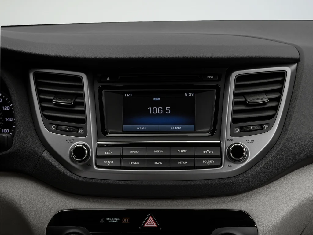 Used 2018 Gray Hyundai SEL image 18