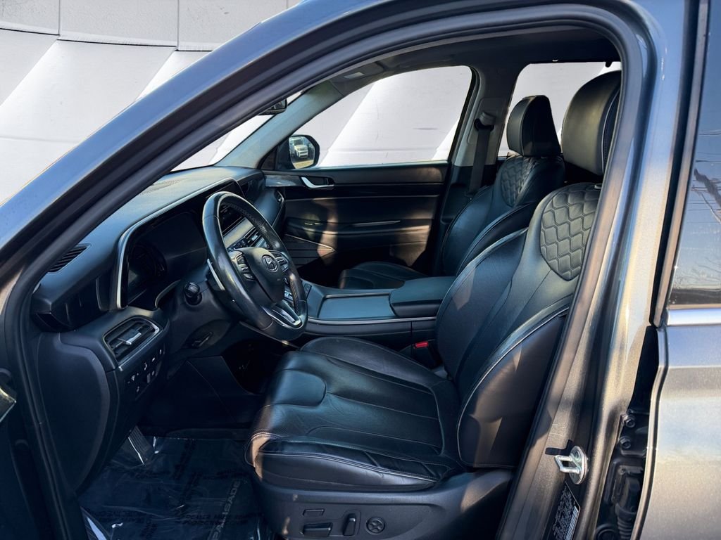 Used 2021 Gray Hyundai Limited image 7
