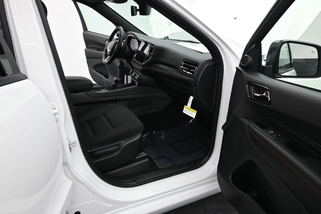 New 2026 White Knuckle Clear-Coat Exterior Paint Dodge GT image 17