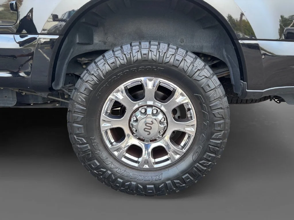 Used 2022 Black Ford King Ranch image 9