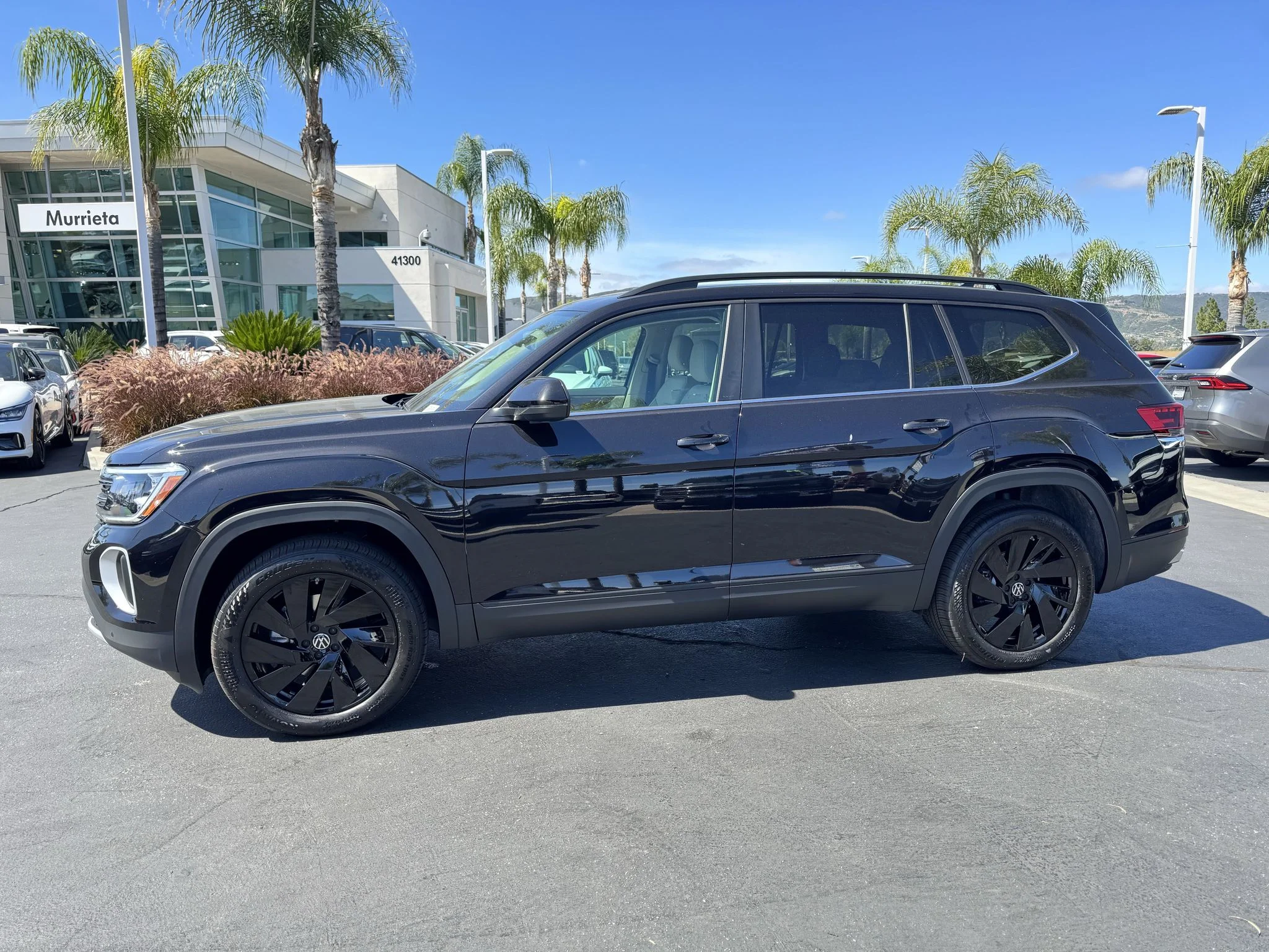 New 2026 Deep Black Pearl Volkswagen 2.0T SE w/Technology image 6