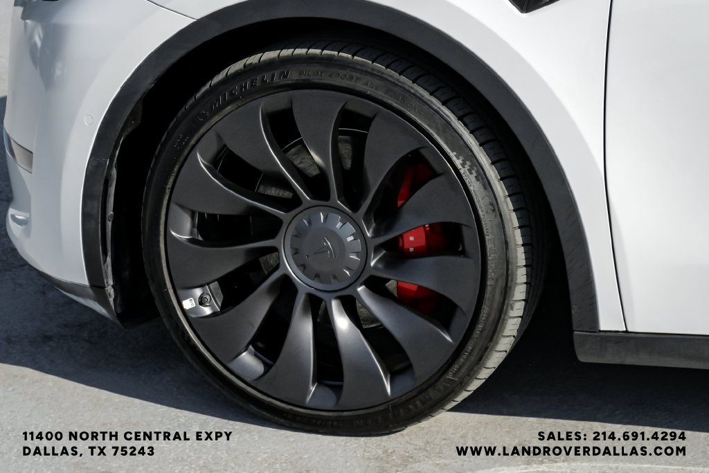 Used 2022 Pearl White Multi-Coat Tesla Performance image 41