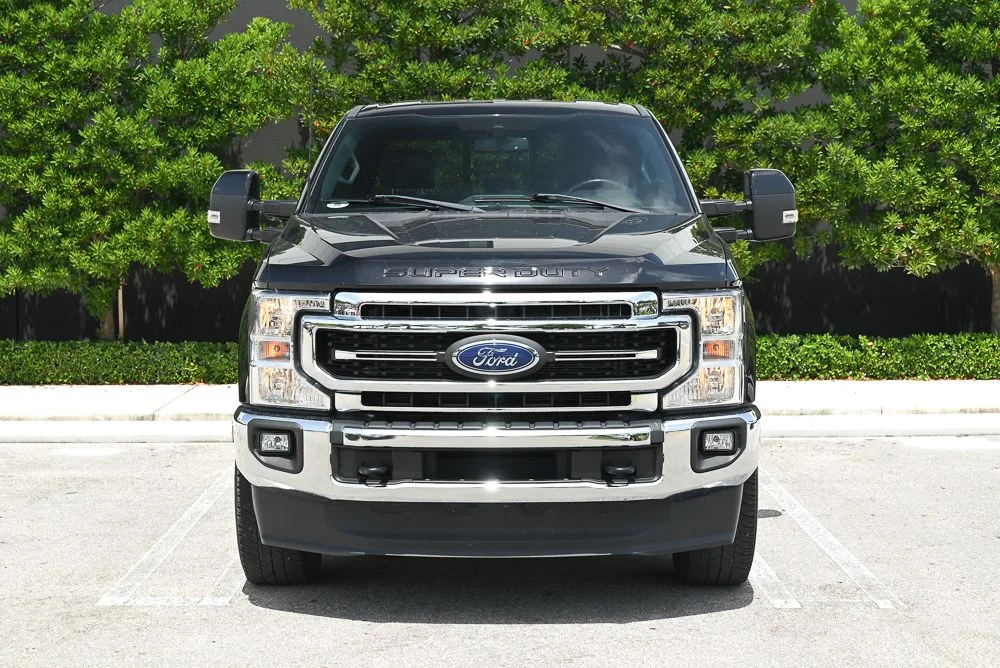 Used 2022 Black Ford Lariat image 2