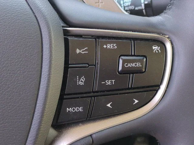 Certified Used 2022 Silver Lexus 300h Luxury image 26