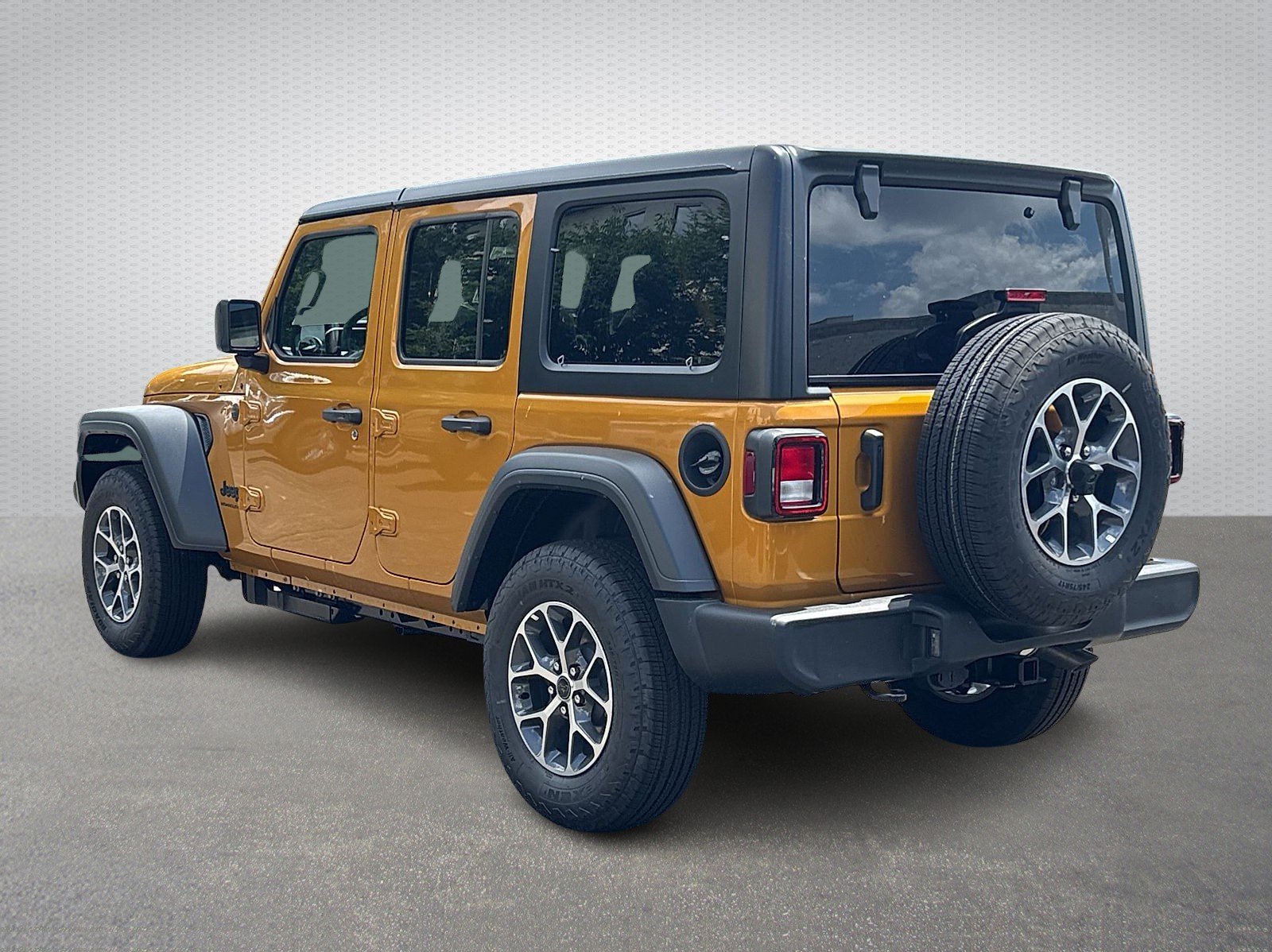 New 2026 Goldilocks Jeep 4-Door Sport S 4x4 image 4
