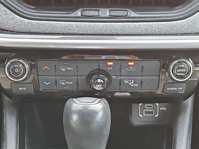 2023 Jeep Compass Latitude - Photo 22