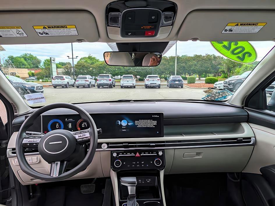 Used 2025 Hampton Gray Hyundai SEL image 43