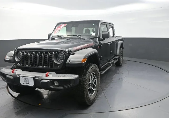 Used 2025 Black Jeep Rubicon image 6