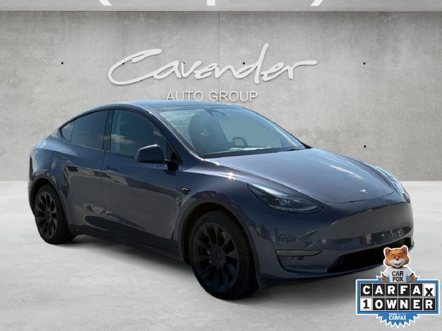 Used 2023 Tesla Model Y Long Range with VIN 7SAYGDEE1PA187075 for sale in San Antonio, TX