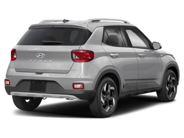New 2026 Shimmering Silver Hyundai SEL image 3