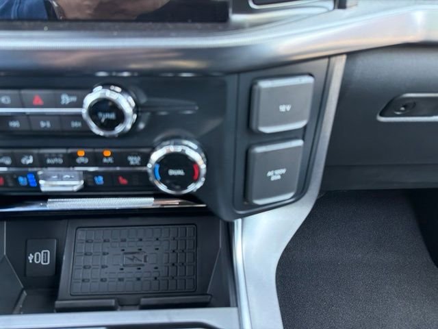 New 2026 Star White Metallic Tri-Coat Ford Platinum® image 23
