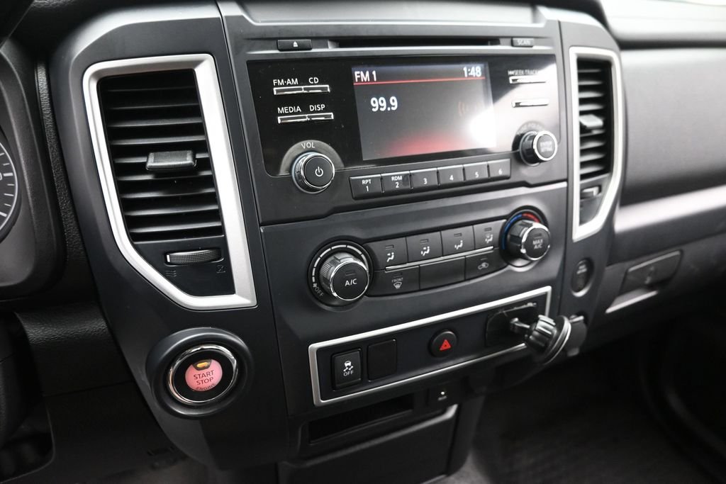 Used 2017 Silver Nissan S image 14