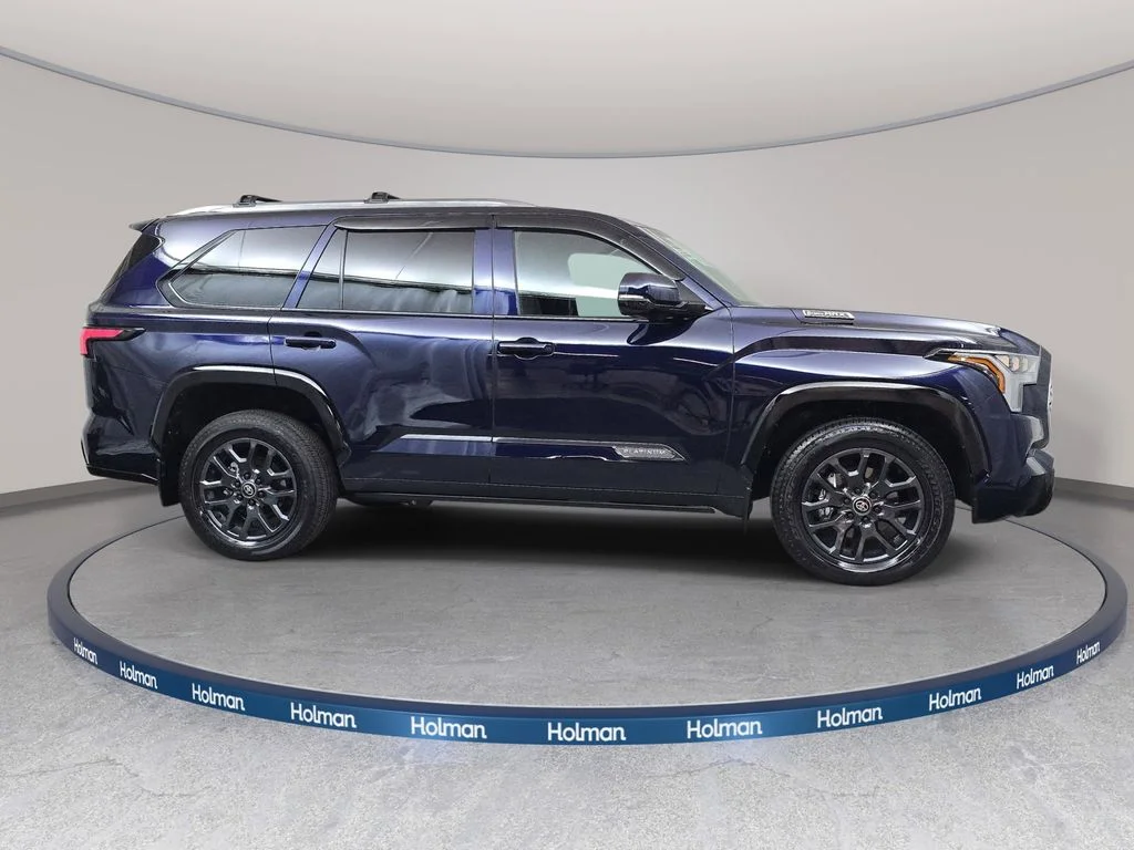 Used 2025 Blue Toyota Platinum image 4