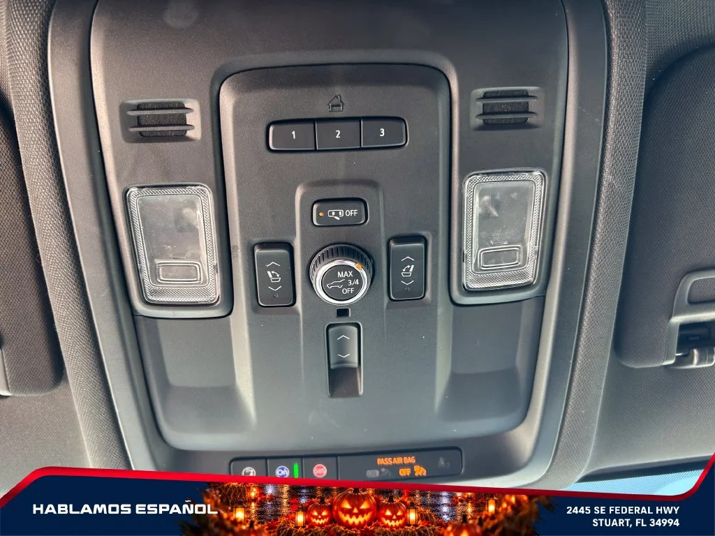 Used 2024 Black Chevrolet Premier image 26