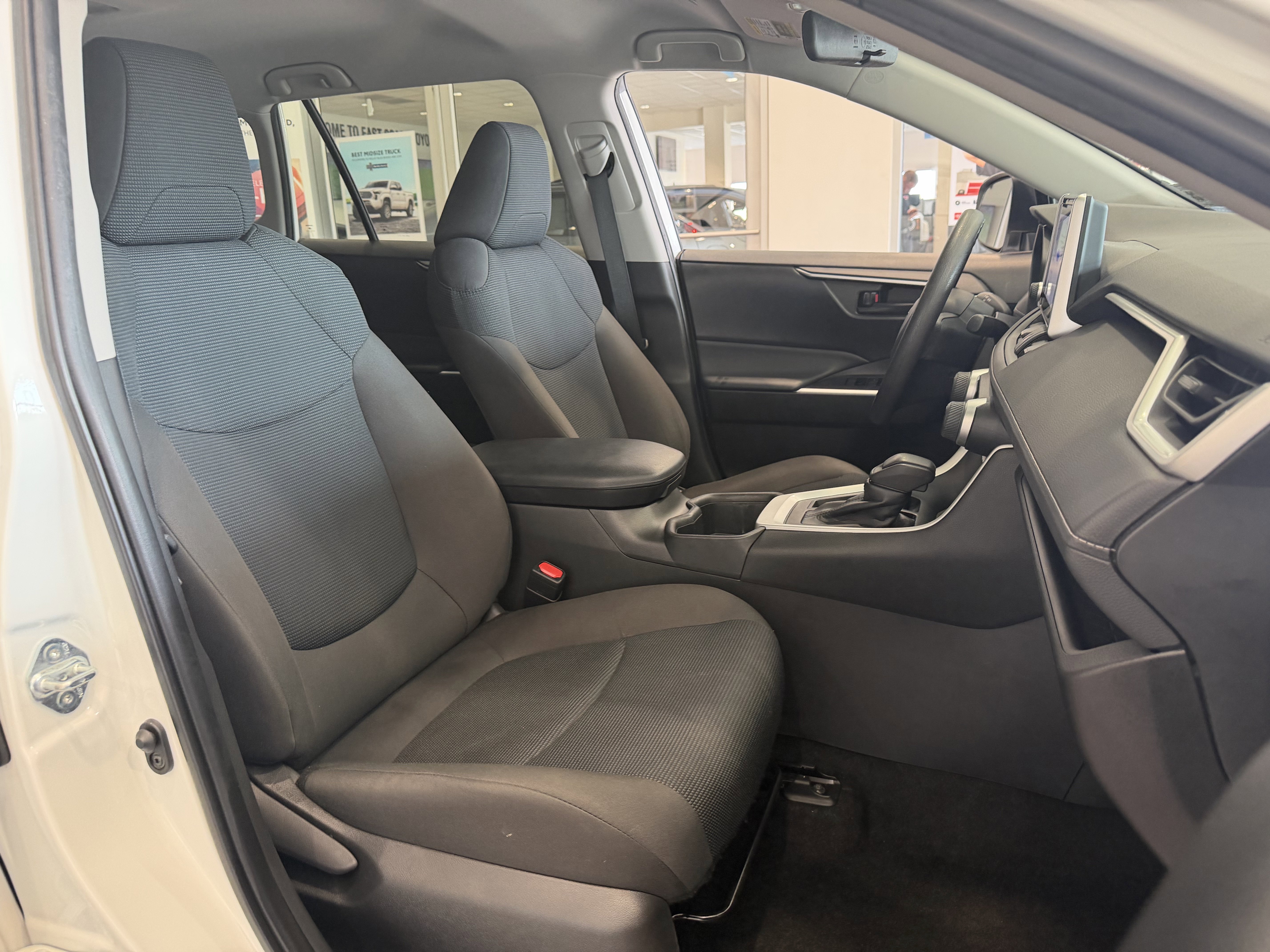 Used 2023 ICE CAP Toyota LE image 34