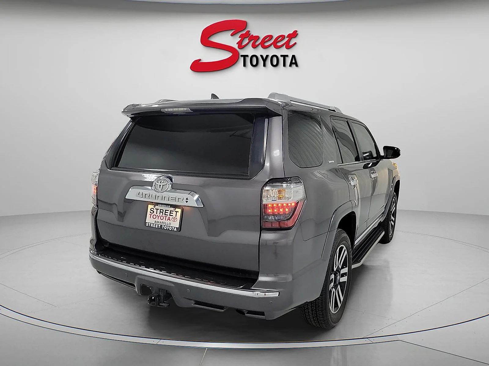 Certified Used 2018 Gray Toyota Limited image 2
