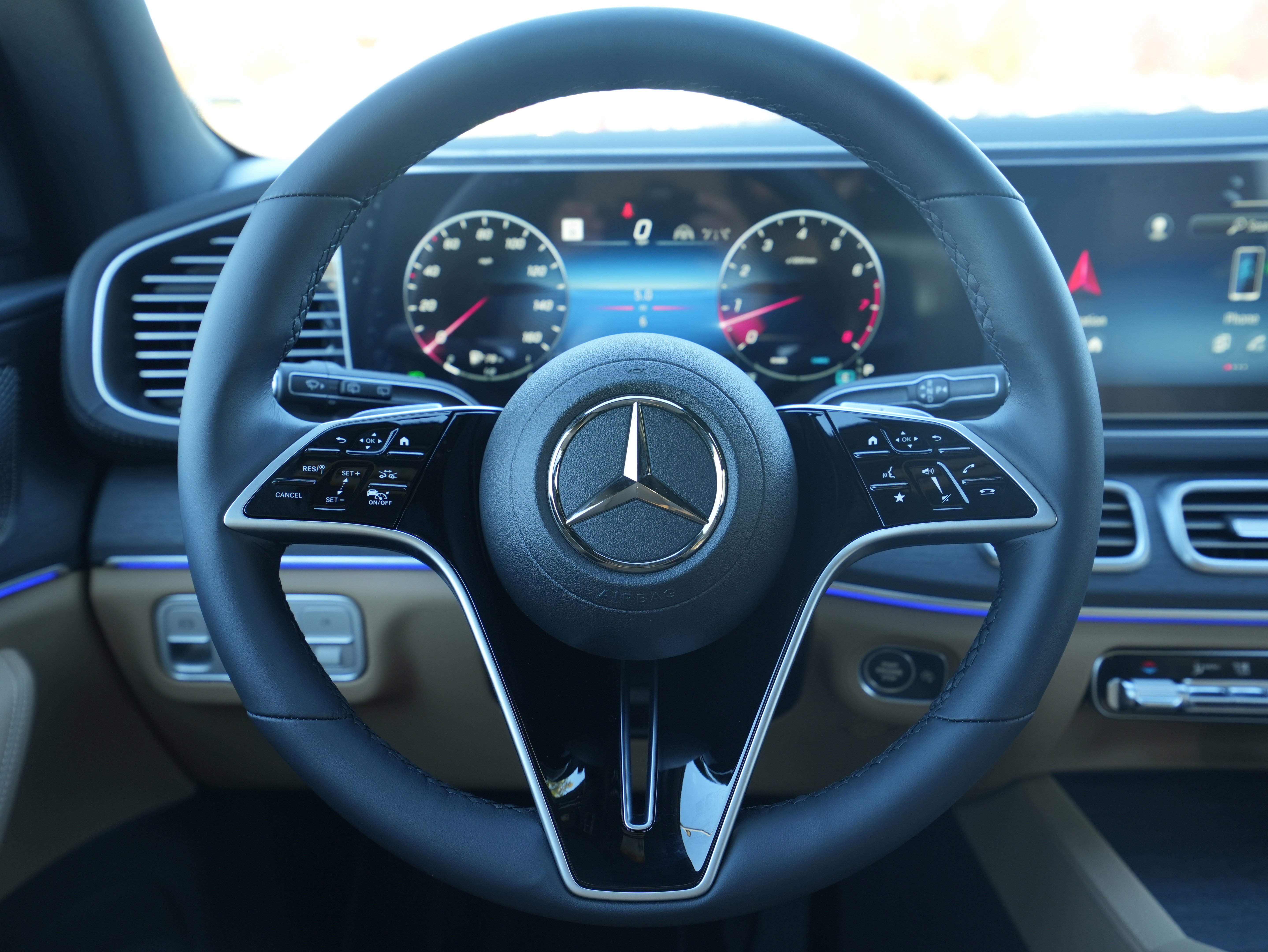 New 2026 POLAR WHITE Mercedes-Benz GLE 350 image 23