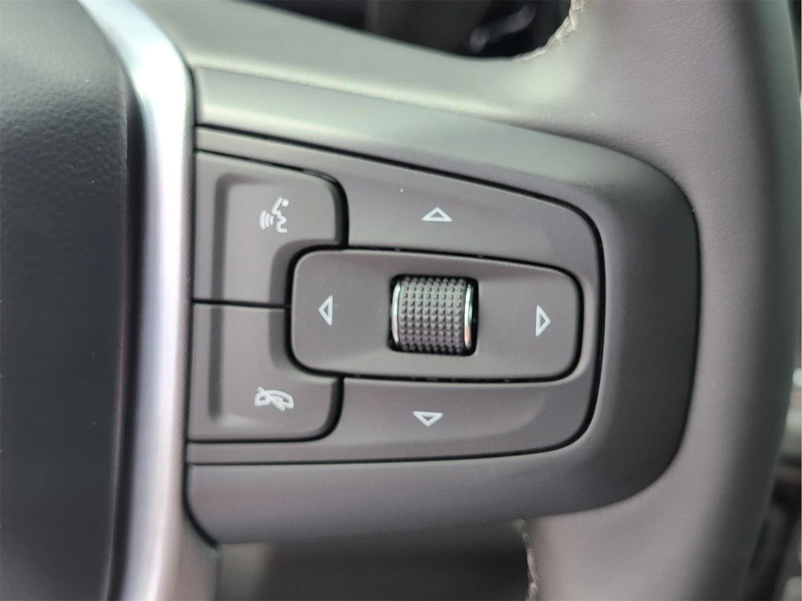 New 2026 Summit White GMC SLT DRW image 15
