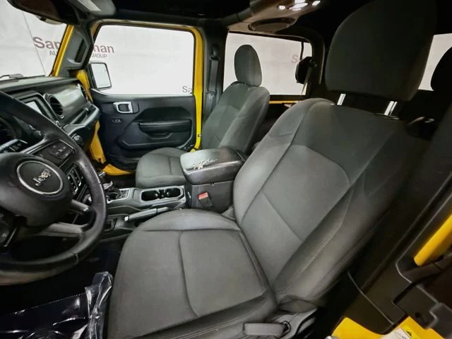 Used 2019 Yellow Jeep Sport S image 19