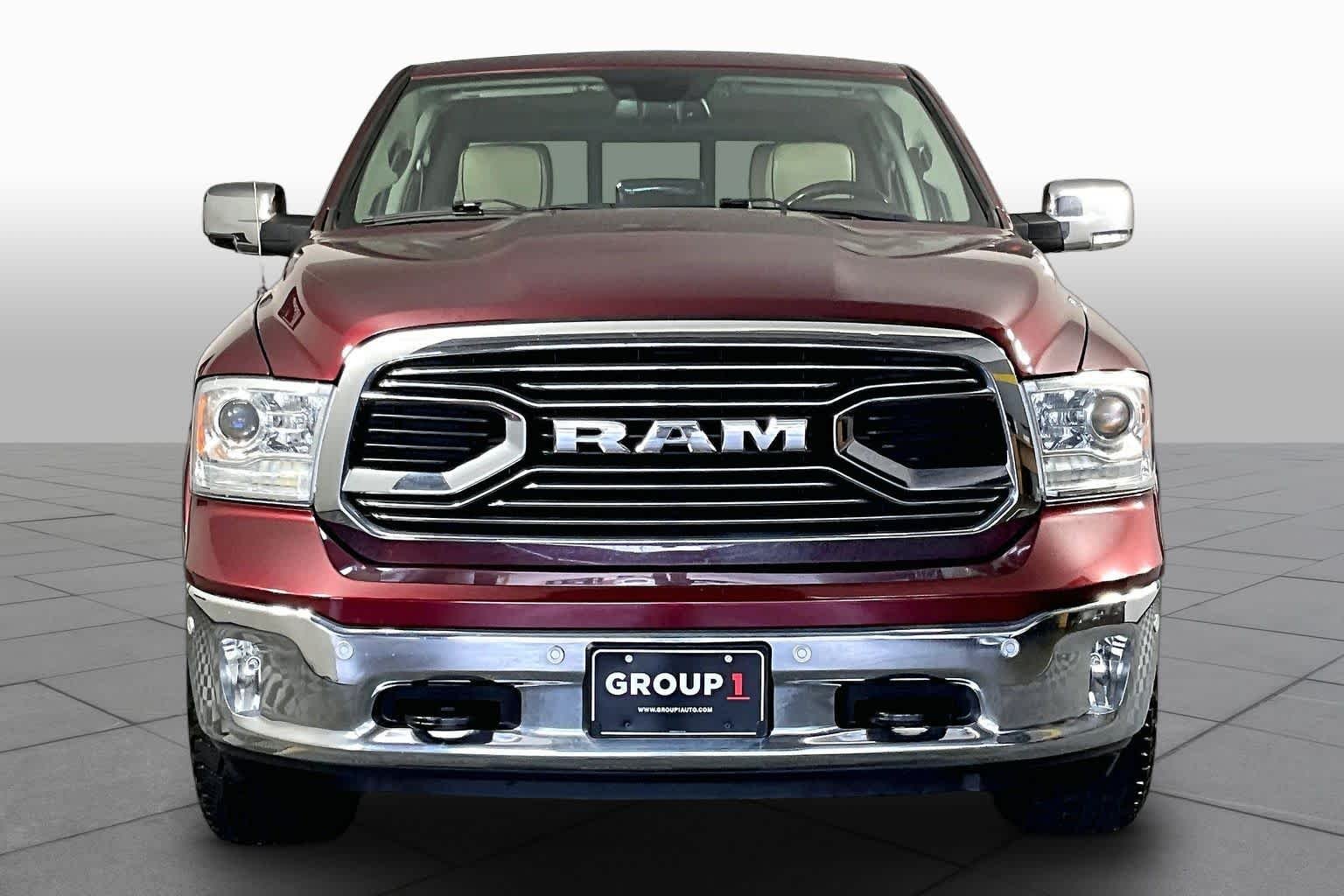 Used 2018 Delmonico Red Pearlcoat Ram Longhorn image 4