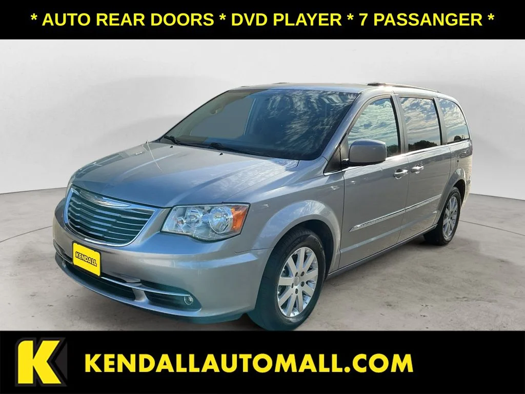 Used 2016 Silver Chrysler Touring image 1