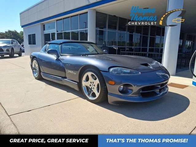 Used 2000 Silver Dodge RT/10 image 1