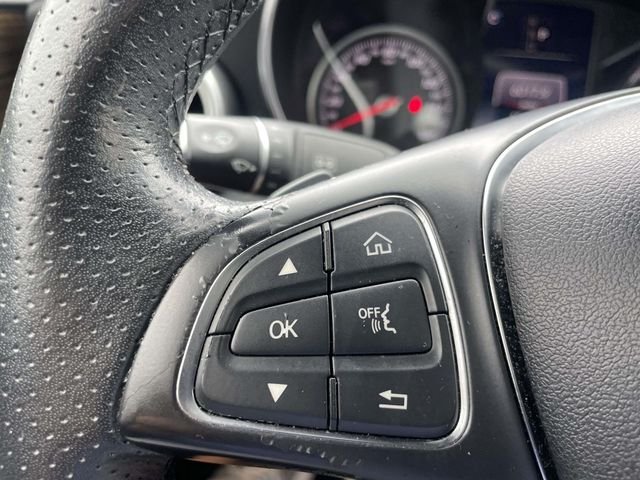 Used 2018 Gray Mercedes-Benz C 300 image 16