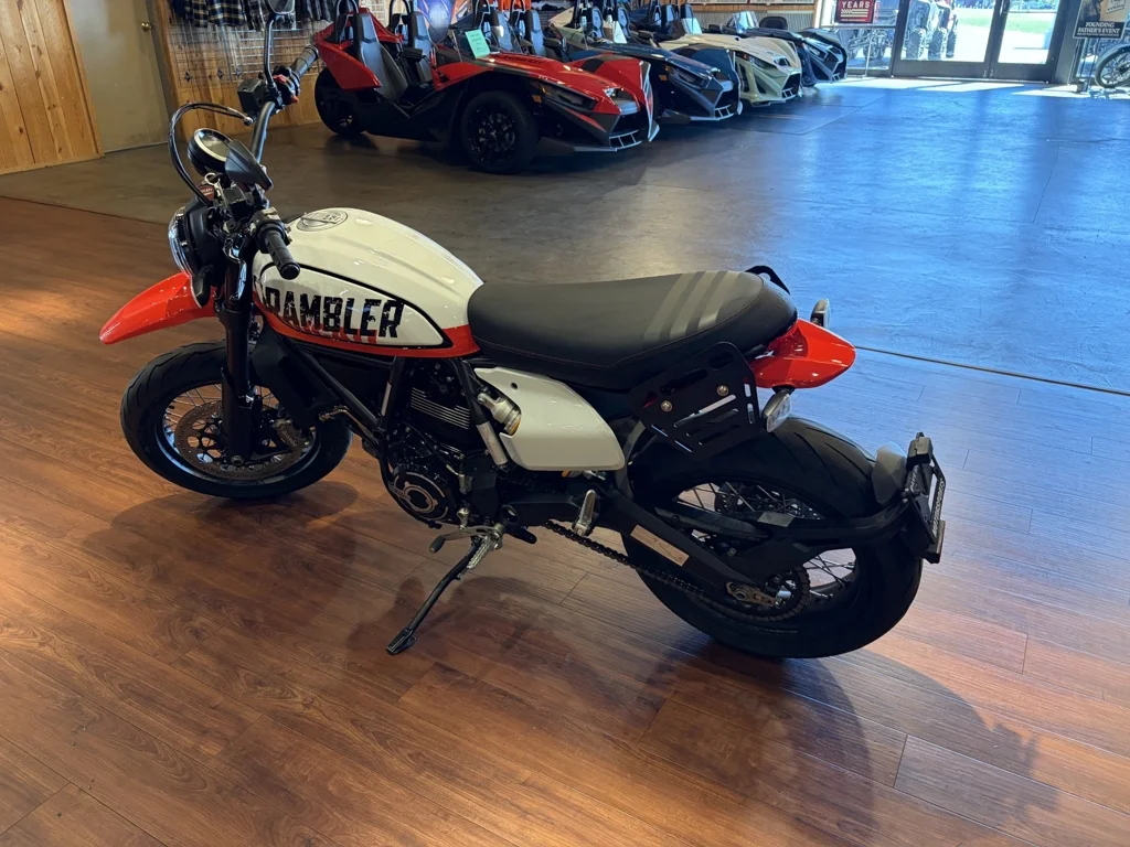 Used 2023 WHRE Ducati  image 4