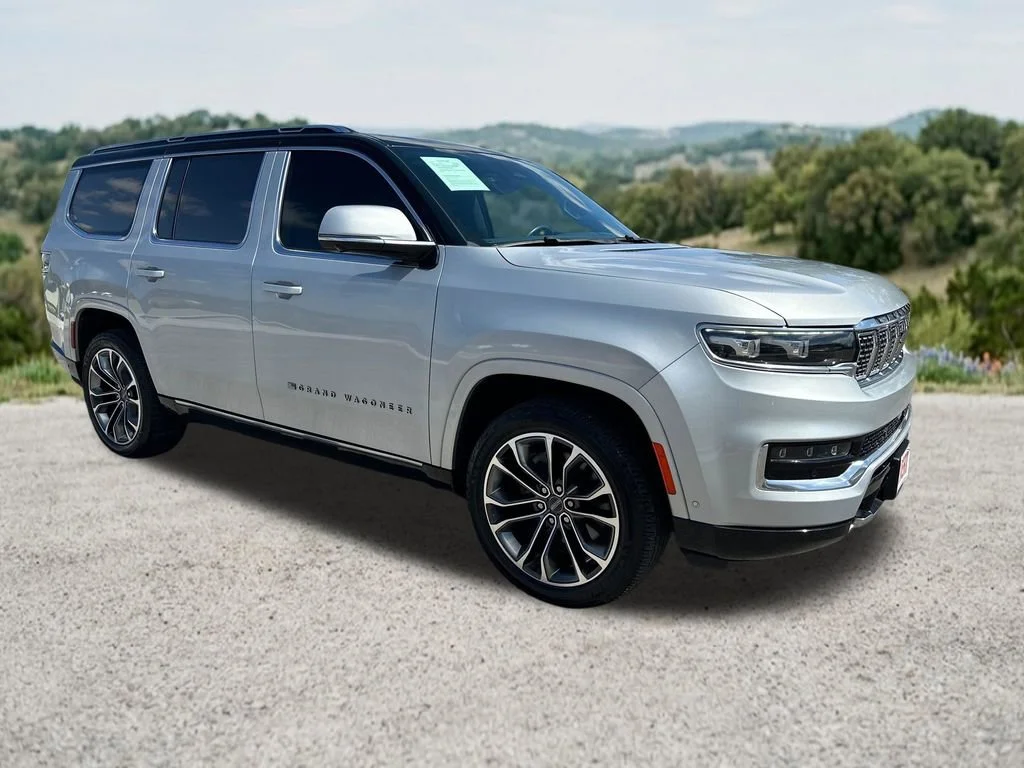 2022 Jeep Grand Wagoneer Series III 4WD's photo
