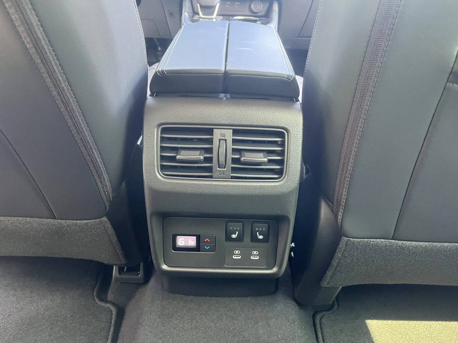New 2026 Everest White Pearl TriCoat Nissan Platinum image 20