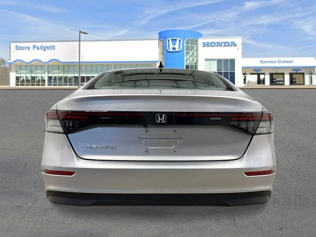 New 2026 Solar Silver Metallic Honda SE image 5