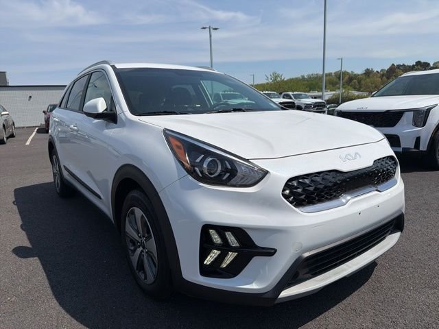 Used 2022 Kia Niro LX with VIN KNDCB3LC2N5536280 for sale in Cranston, RI