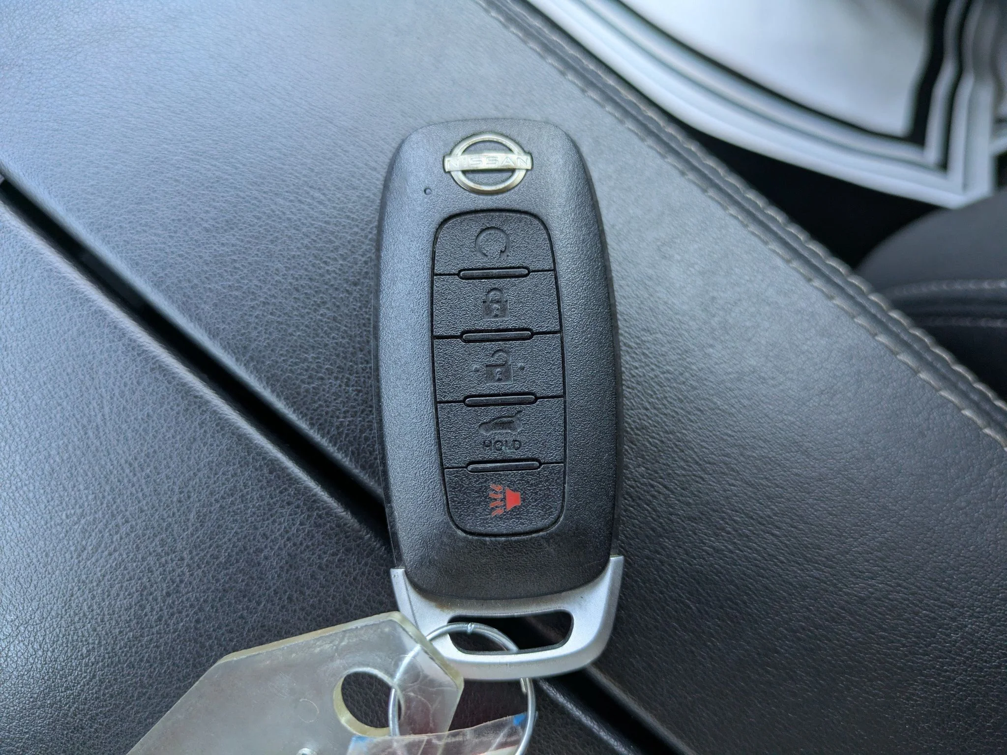 Certified Used 2024 Everest White Pearl Nissan SV image 28