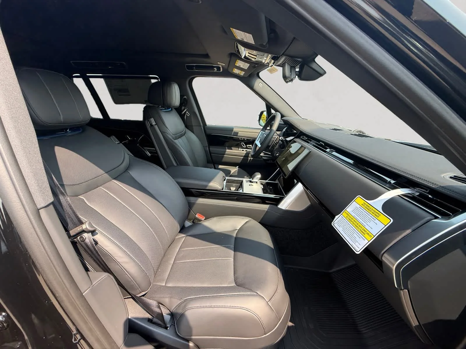 New 2026 Santorini Black Land Rover P530 LWB 7 Seat image 15