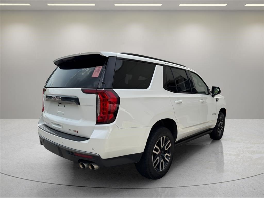 Used 2022 White Frost Tricoat GMC AT4 image 6