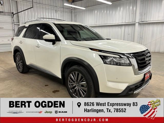 2024 Nissan Pathfinder SL