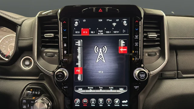 Used 2021 Crystal Metallic Ram Laramie image 27