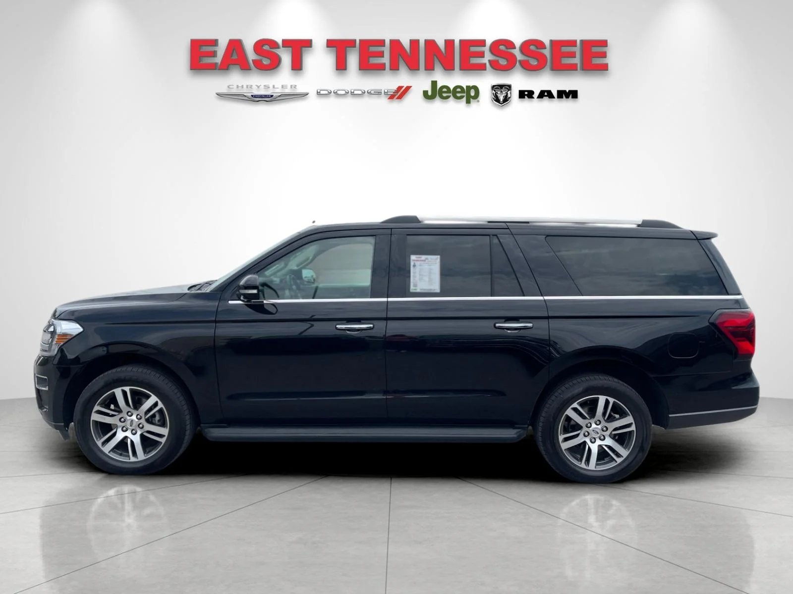 Used 2024 Black Ford Limited image 6