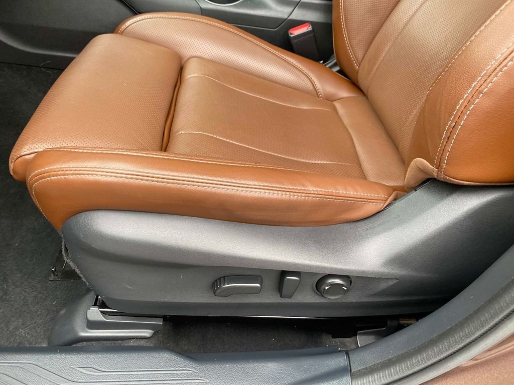 Used 2021 Brown Subaru Touring XT image 27