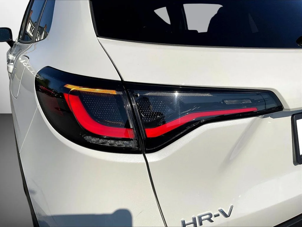 New 2027 Platinum White Pearl Honda LX AWD image 25