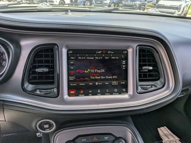 Used 2023 Green Dodge SXT image 19