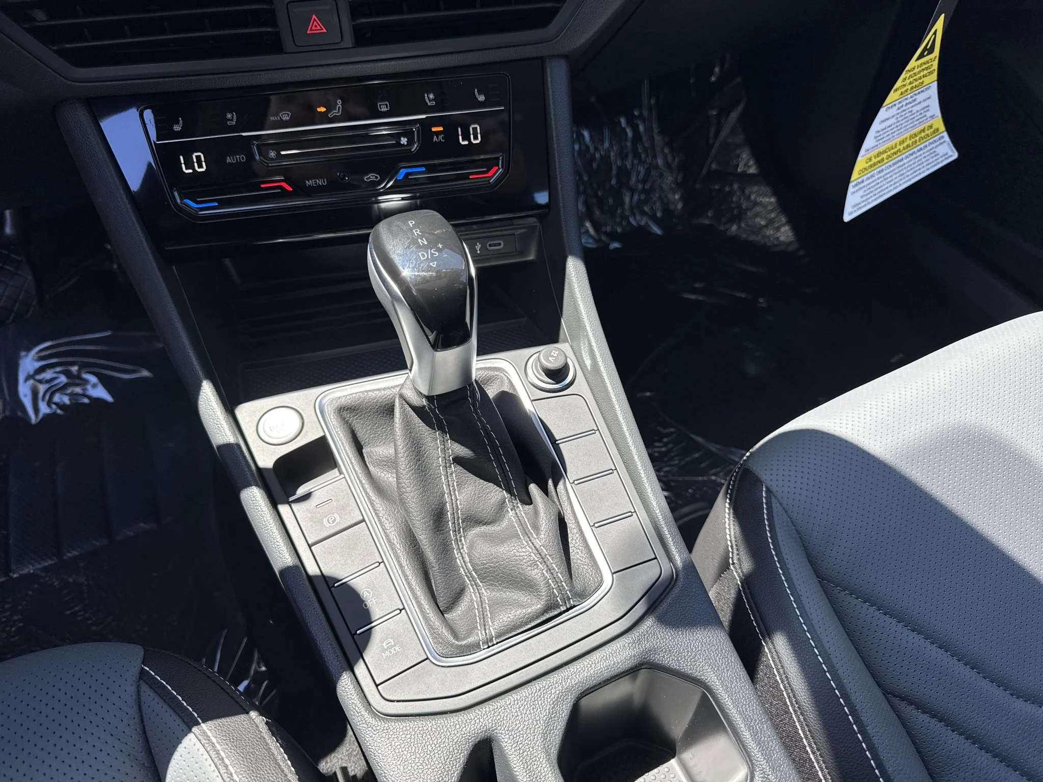 New 2026 Opal White Pearl Volkswagen SEL image 27