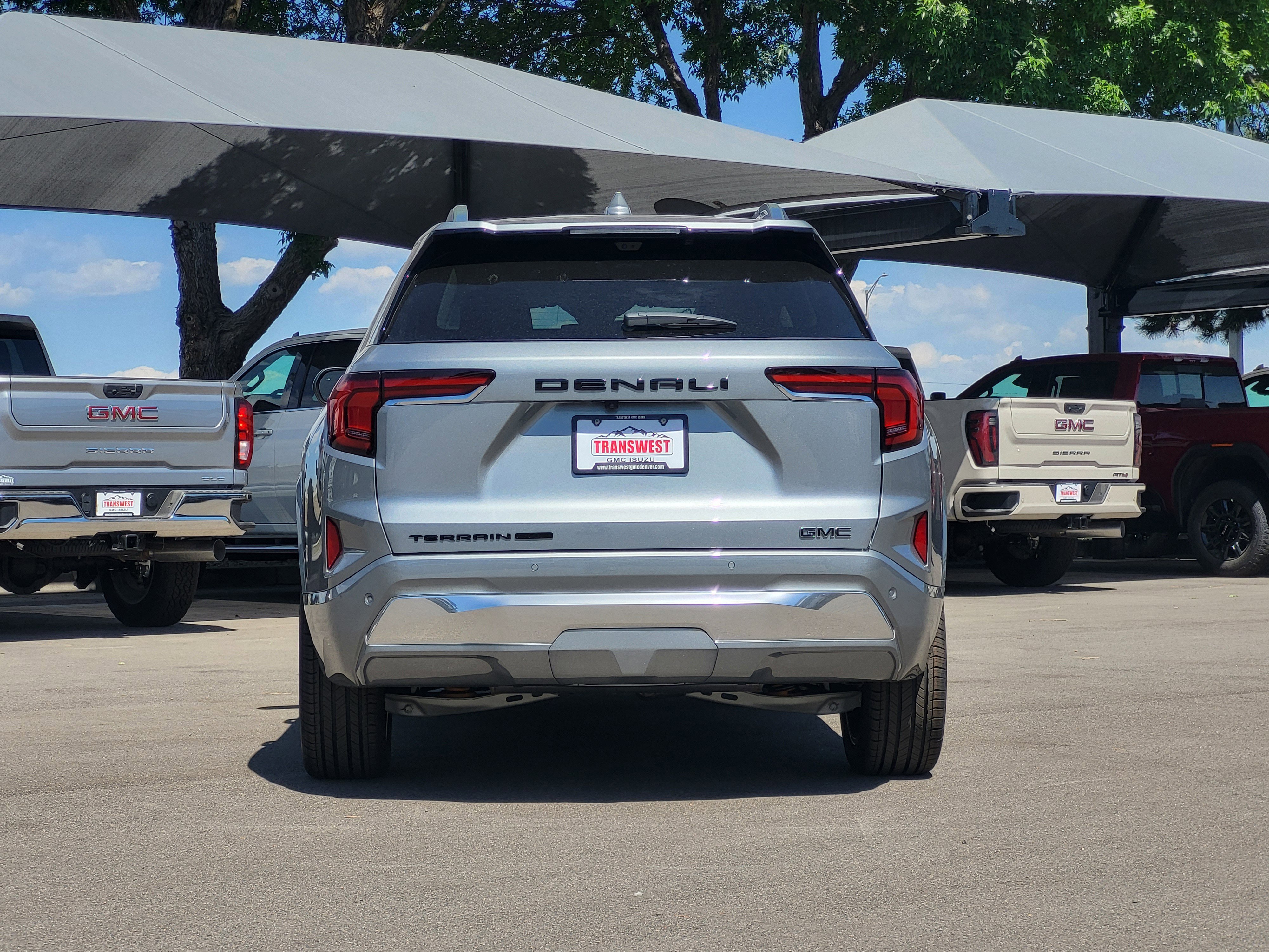 2026 GMC Terrain Denali - Photo 6