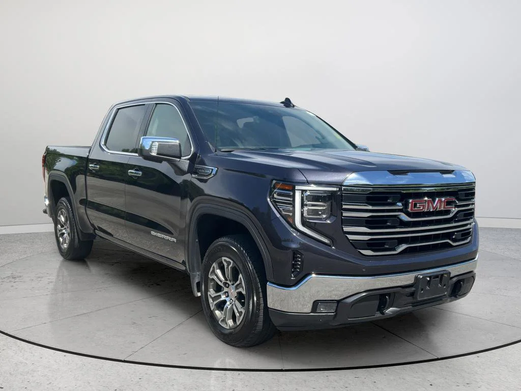 2024 GMC Sierra 4WD Crew Cab Short Box SLT's photo