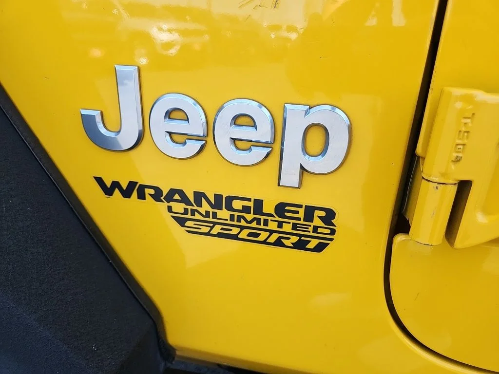 Used 2020  Jeep Unlimited Sport S image 48
