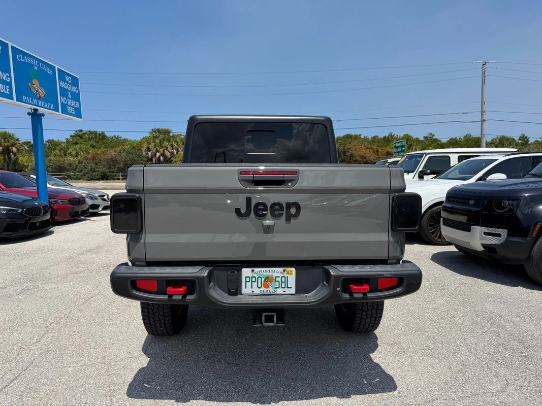 Used 2021  Jeep Rubicon 4x4 image 13
