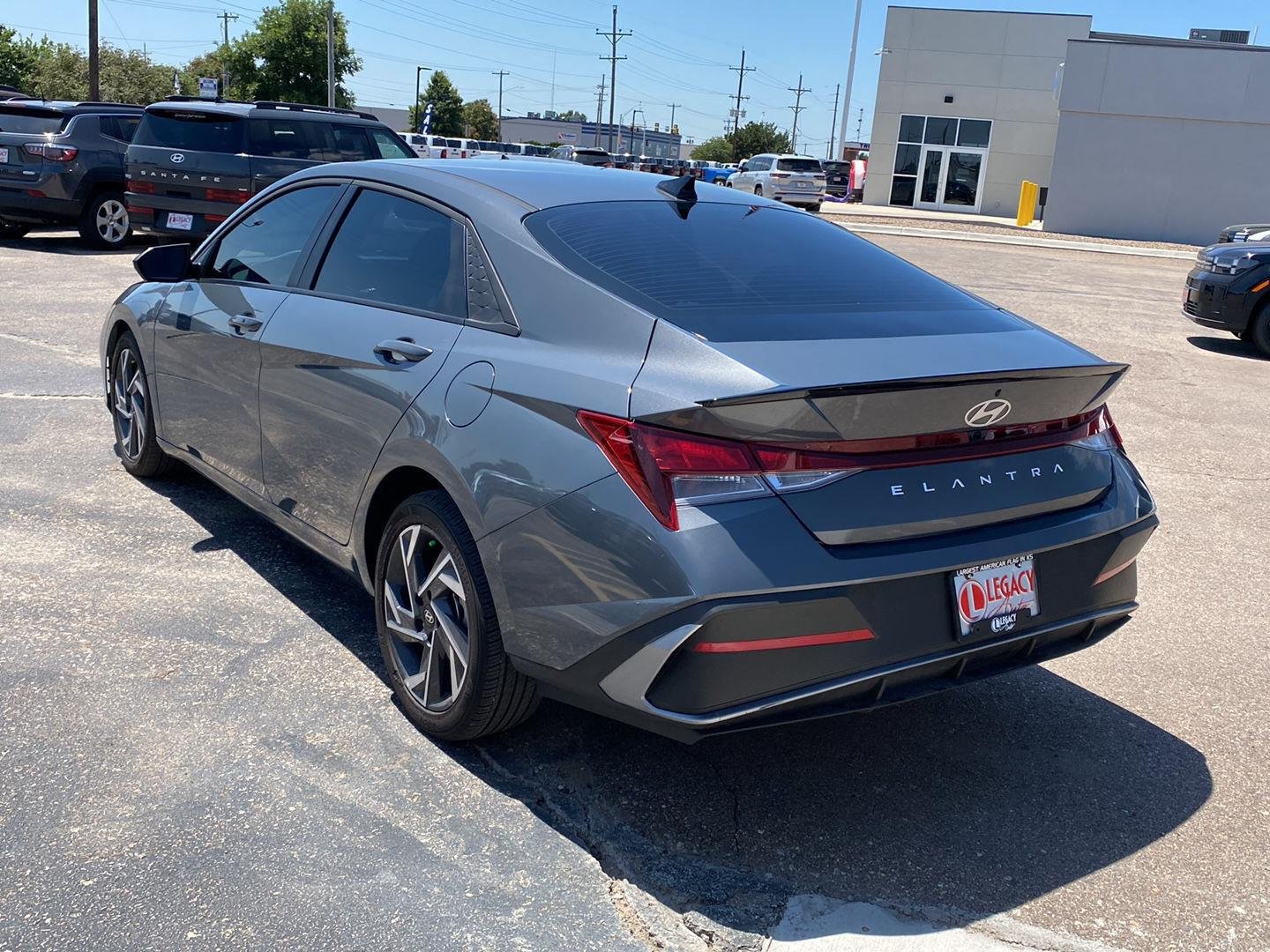 Used 2025 Ecotronic Gray Hyundai SEL Sport image 3
