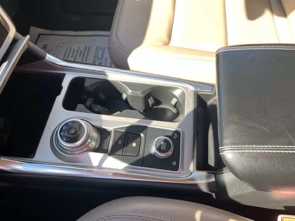 Used 2023 White Ford XLT image 20