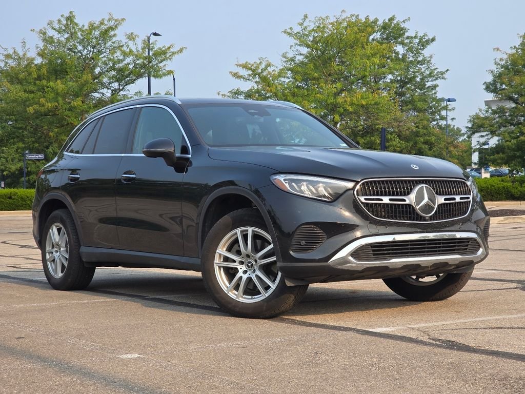 2023 Mercedes-Benz GLC