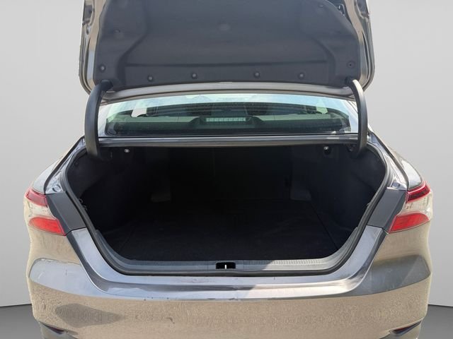Used 2021 Predawn Gray Mica Toyota LE image 19